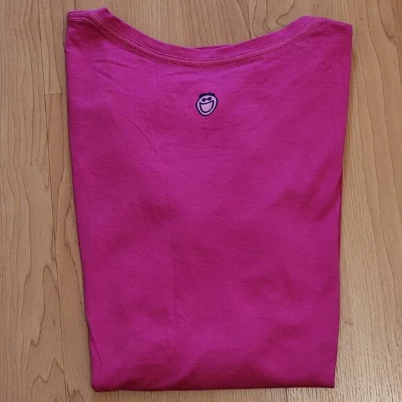 Life Is Good Magenta V-Neck Today is a Good Day Short Sleeve Classic Fit Tee - S - Picture 5 of 6